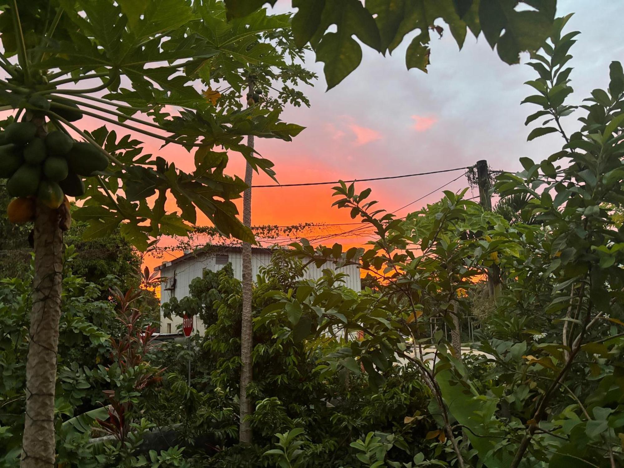 Dayspring Lodge Nuku'alofa Buitenkant foto